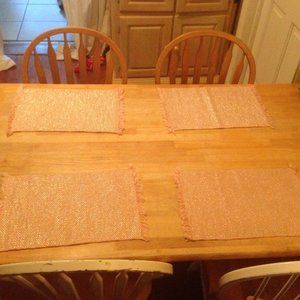 4-pk peach color place mats